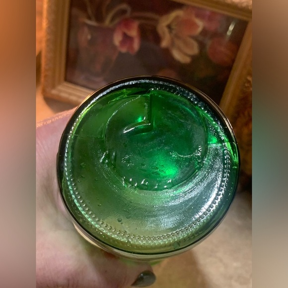 Green Glass Jar For Christmas Candle Boy Building Snowman And Dog Watching 70’s - Picture 6 of 8